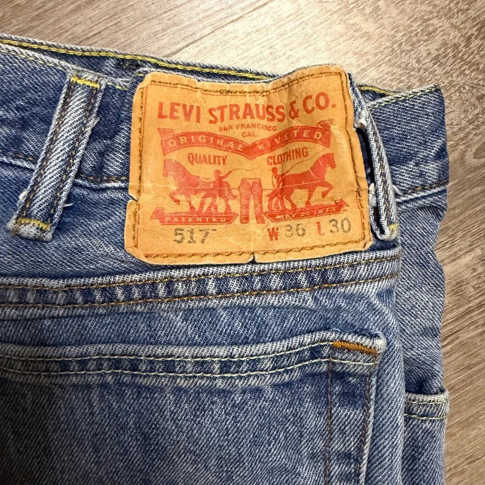 Levis 517 Bootcut Mens Jeans 36x30 Medium Wash Blue Denim Cotton Pants